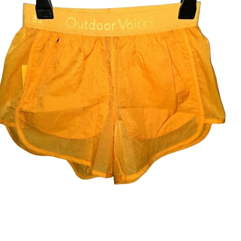 Outdoor Voices Mango 4” Overlay‎ Women's Athletic Shorts-NWT-size small
